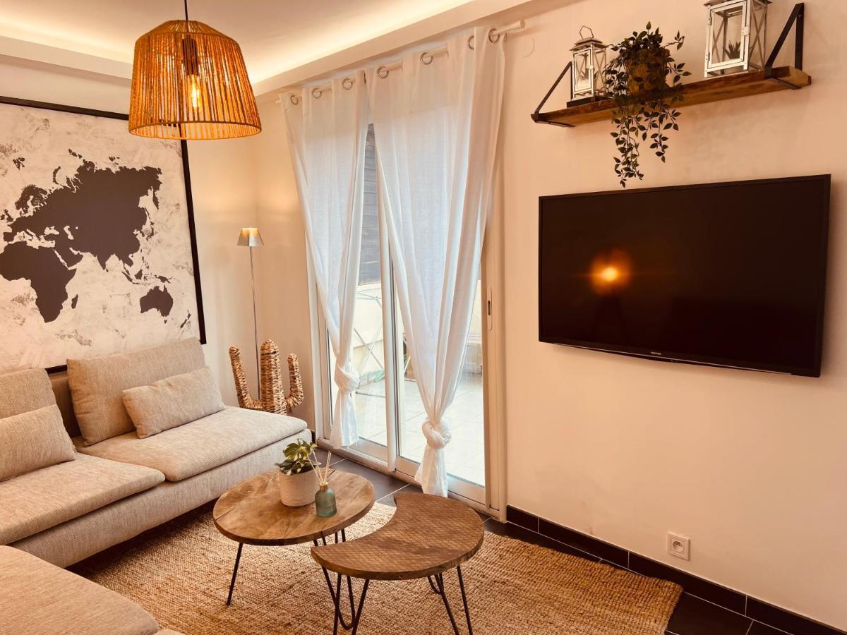 Maison De Village Ecusson - Logement Entier - 160M2 - 4Chambres - Centre Ville - Terrasse - Climatise นีมส์ ภายนอก รูปภาพ